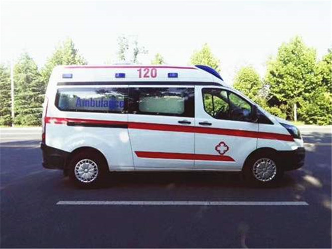 柳城救护车出租服务案例6